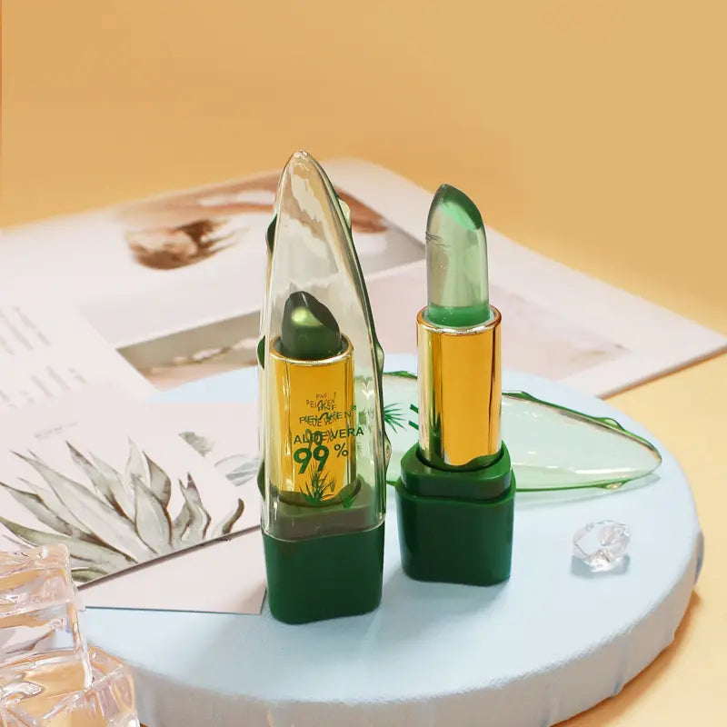 Ruj cu Aloe Vera care isi schimba culoarea